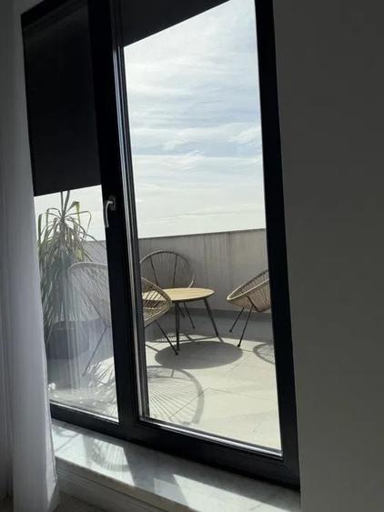 Apartament cu 2 camere decomandat în Drumul Taberei