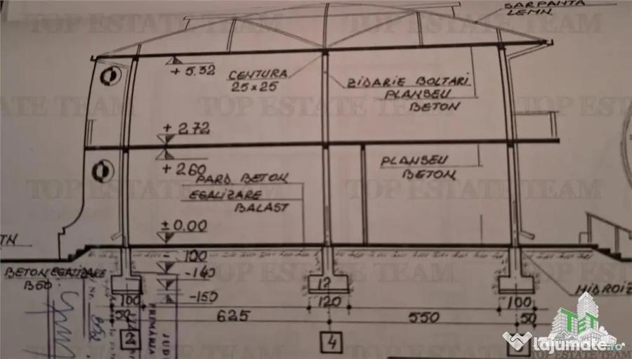 Casă cu 4 camere cu Teren 390 Mp în Central