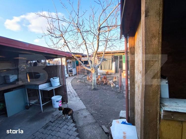 Casă cu 4 camere decomandat în Zănoaga