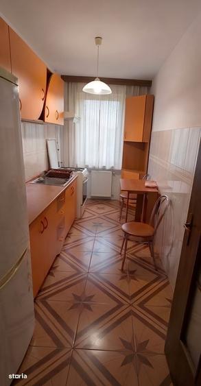 Inchiriez 2 camere zona Grivitei cu spatii depozitare - 1