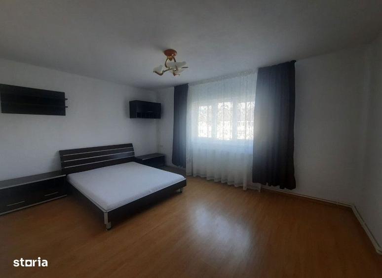 Apartament cu 2 camere, mobilat în Calea Romanului