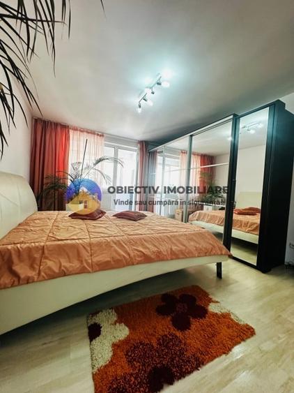 Apartament cu 4 camere semidecomandat în Mărăței