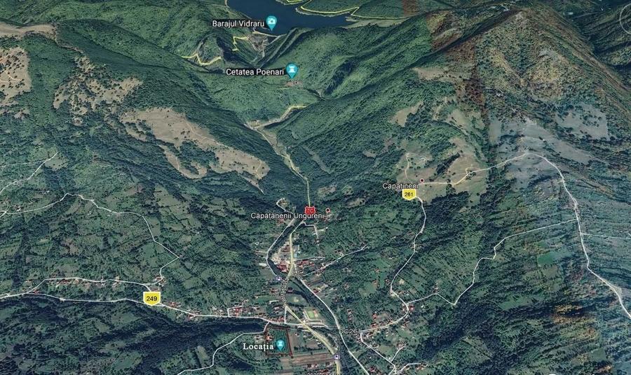 Teren de 8000 mp, în Căpățânenii Pământeni