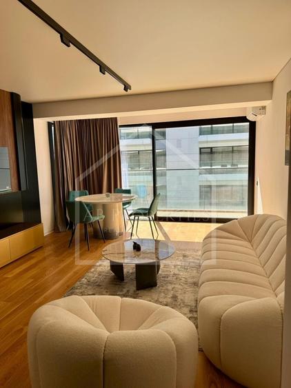 Apartament cu 2 camere decomandat, mobilat în Barbu Văcărescu