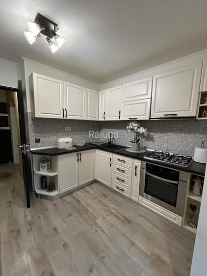 Apartament de inchiriat 3 camere
