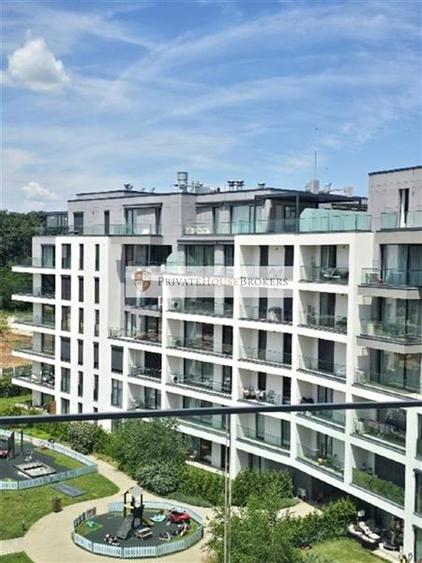 Apartament cu 2 camere semidecomandat, mobilat în Băneasa
