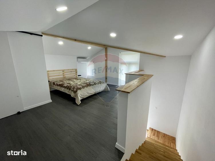 Casă cu 4 camere cu Teren 1397 Mp în Poiana