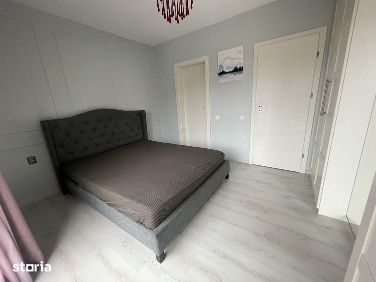 Apartament cu 3 camere semidecomandat în Theodor Pallady