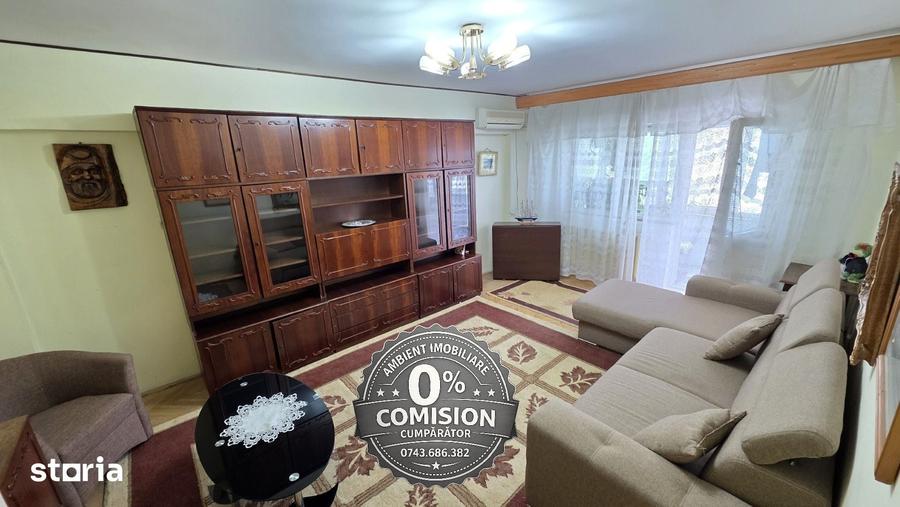 Apartament cu 4 camere decomandat în Traian