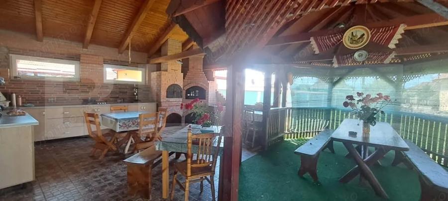 Casa superba, 5 camere, sat Feldioara, com. Ucea priveli?te la Mun?ii Fagara? - 12