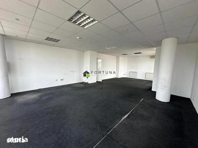 Spațiu comercial, de 73 mp, în Nord