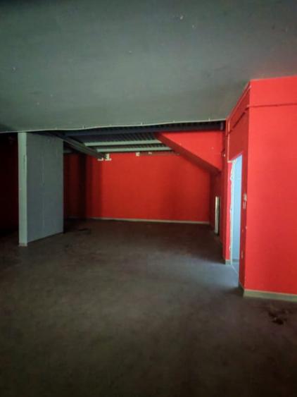 Spațiu comercial, de 436 mp, în Central