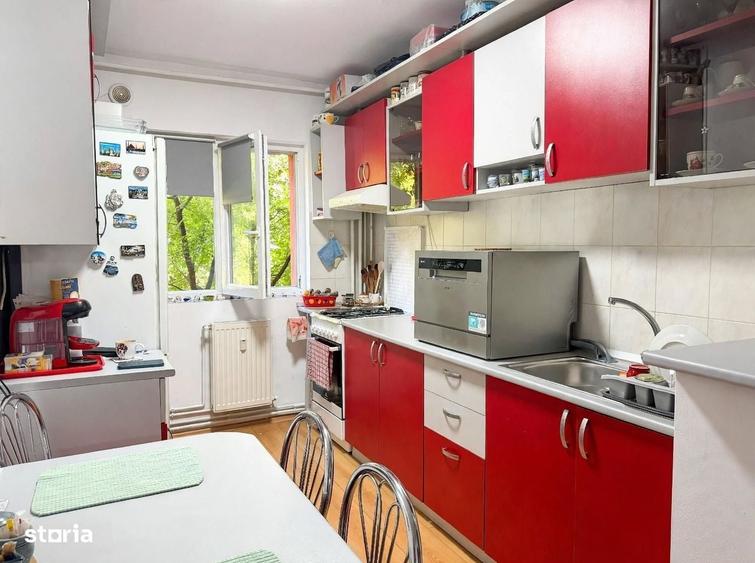 Apartament 2 camere de vanzare, etaj 1, centrala proprie - 1