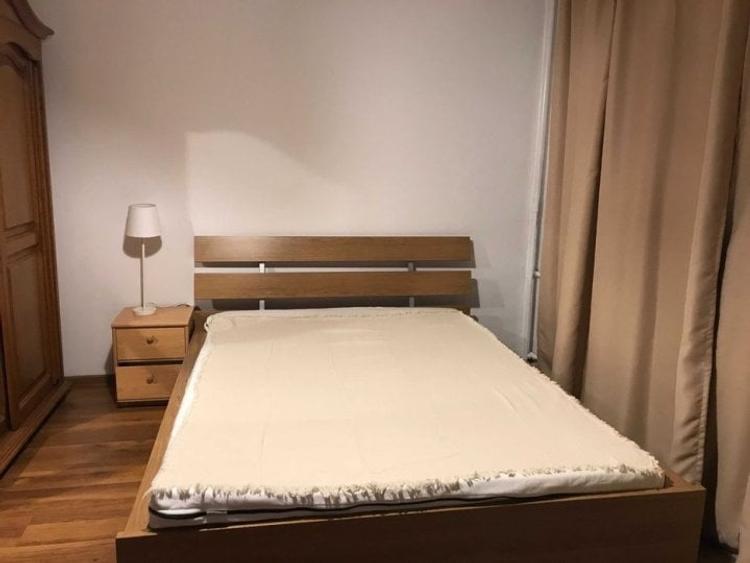 Apartament cu 2 camere decomandat, mobilat în Nerva Traian