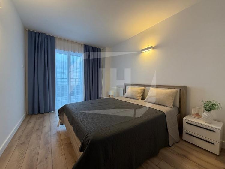 Apartament cu 5 camere decomandat, mobilat în Bună Ziua