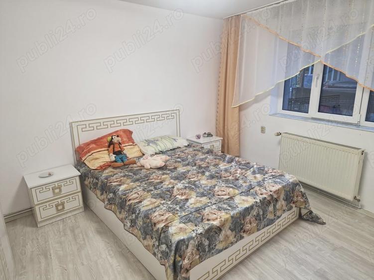Casă cu 3 camere cu Teren 220 Mp în Central