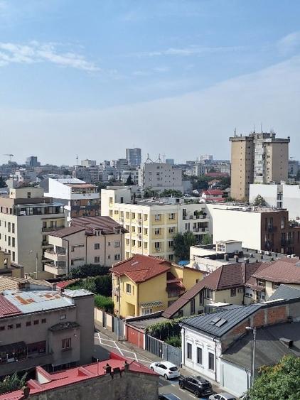 Garsonieră decomandată, mobilată în Ștefan cel Mare