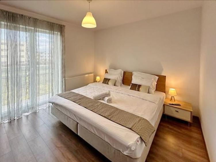 Apartament cu 3 camere semidecomandat, mobilat în Ghimbav Livadă