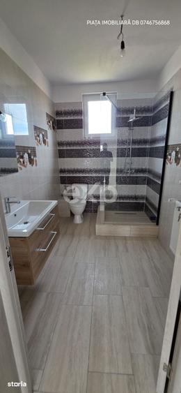 Casă cu 8 camere cu Teren 1388 Mp în Voinești
