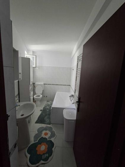 Apartament cu 2 camere decomandat în Horea