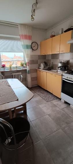 Apartament cu 2 camere, mobilat în Central
