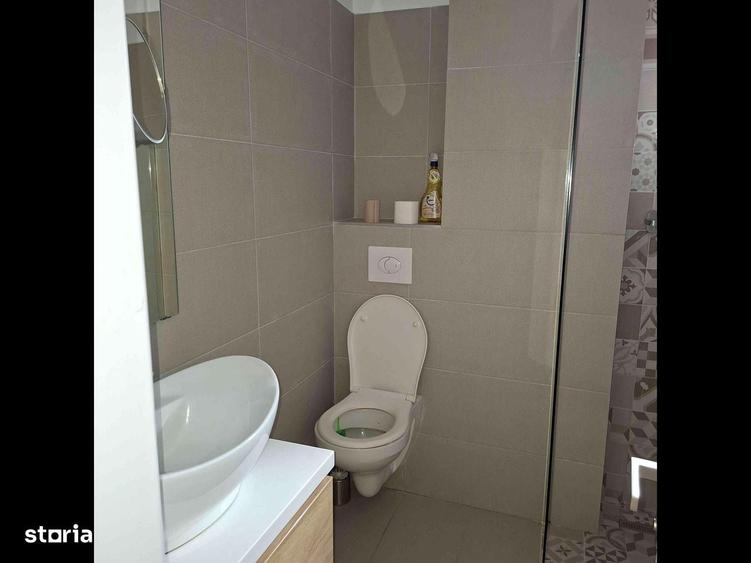 Apartament cu 3 camere în Calea Severinului