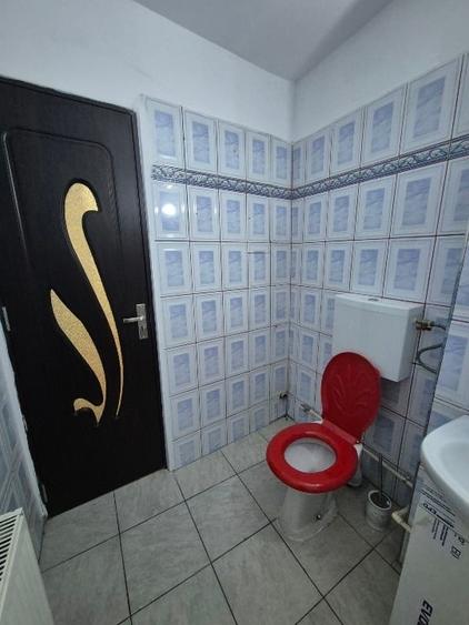 Apartament cu 2 camere semidecomandat în Narcisa