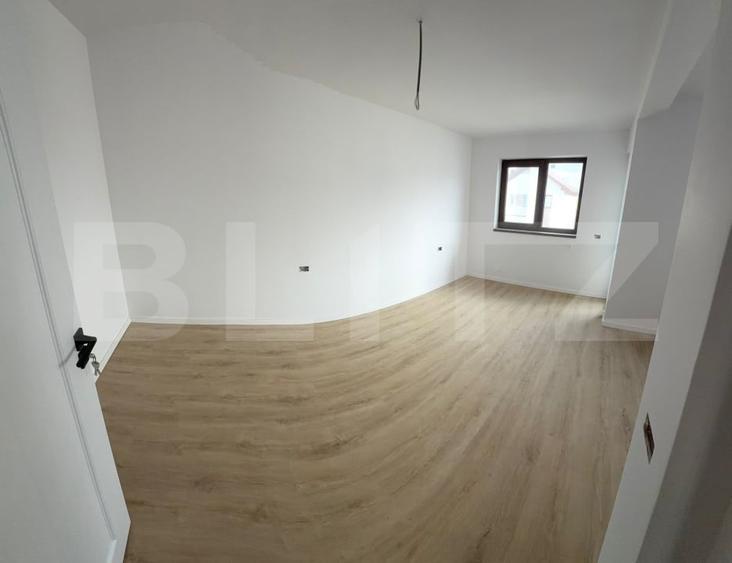 Duplex cu 4 camere cu Teren 250 Mp în Tărlungeni