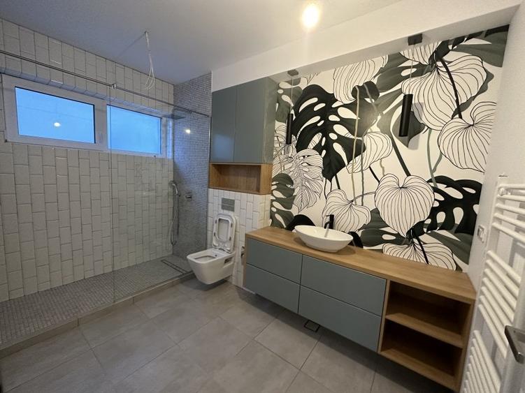 Duplex cu 6 camere cu Canalizare în Borhanci