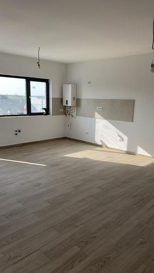 Casă individuală cu 3 camere cu Teren 300 Mp în Berceni