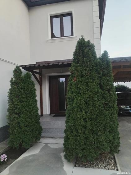 Casă cu 4 camere cu Teren 1500 Mp în Vinga