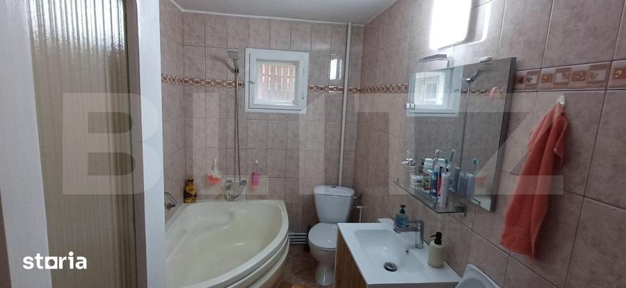 Casă cu 3 camere cu Teren 1800 Mp în Centura