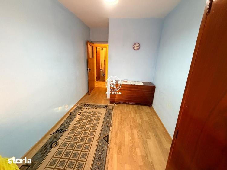 Apartament cu 4 camere în Dacia