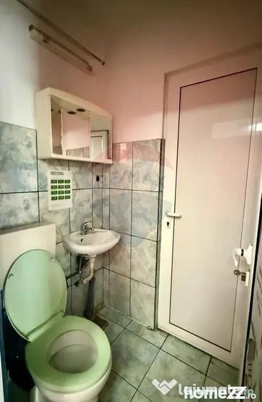 Spațiu comercial, de 81 mp, în Republicii