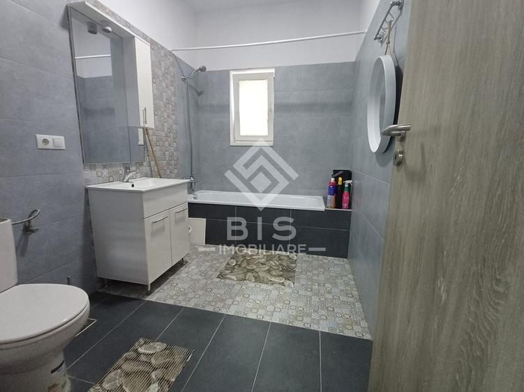 Apartament cu 3 camere semidecomandat, mobilat în Nord
