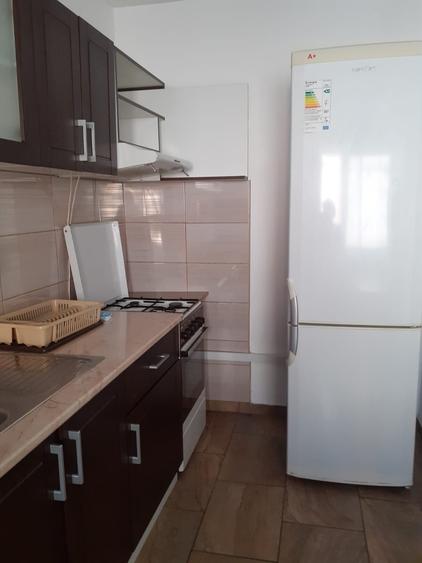 Garsonieră decomandată în Soarelui