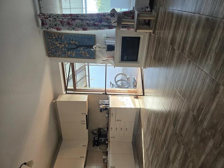 Casă cu 2 camere cu Teren 1483 Mp în Vetiș