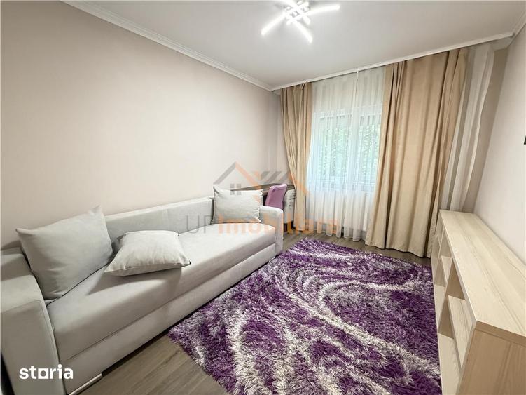 Apartament cu 3 camere în Rogerius