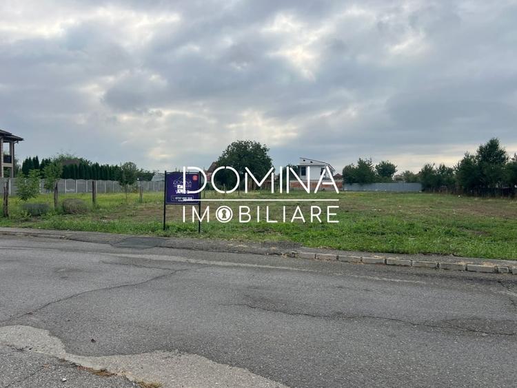 Teren Construcții intravilan de 2726 mp, în Nord-Vest
