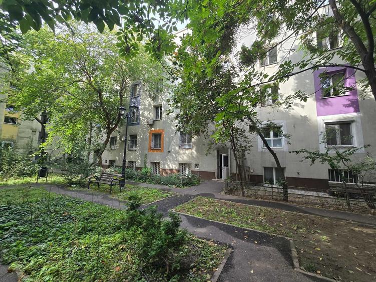 Garsonieră decomandată în Floreasca