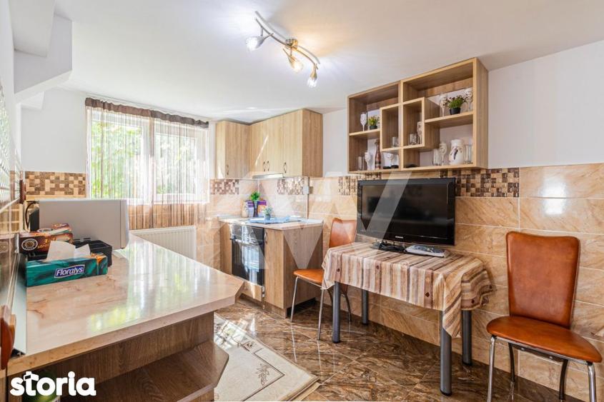 Casă cu Teren 3700 Mp în Vâlcele