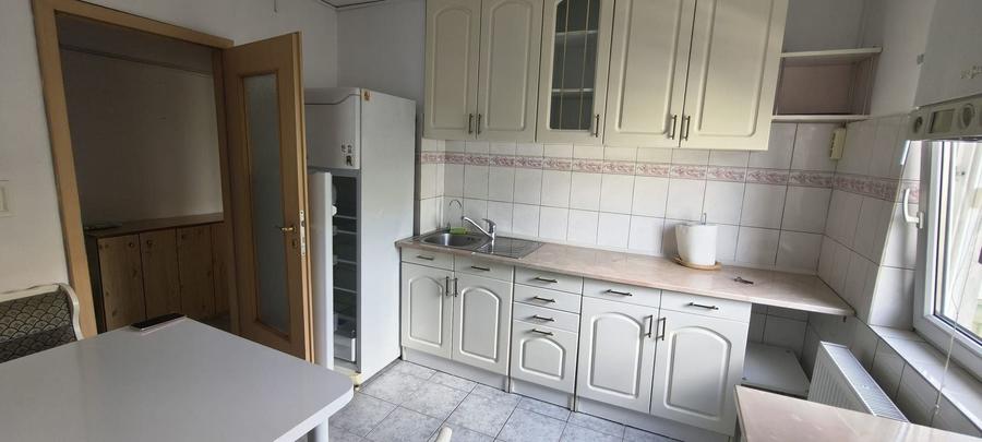 Apartament cu 2 camere semidecomandat, mobilat în Girocului
