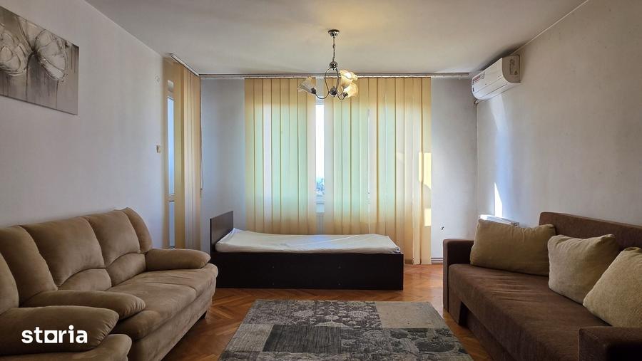 Apartament cu 3 camere decomandat în Griviței