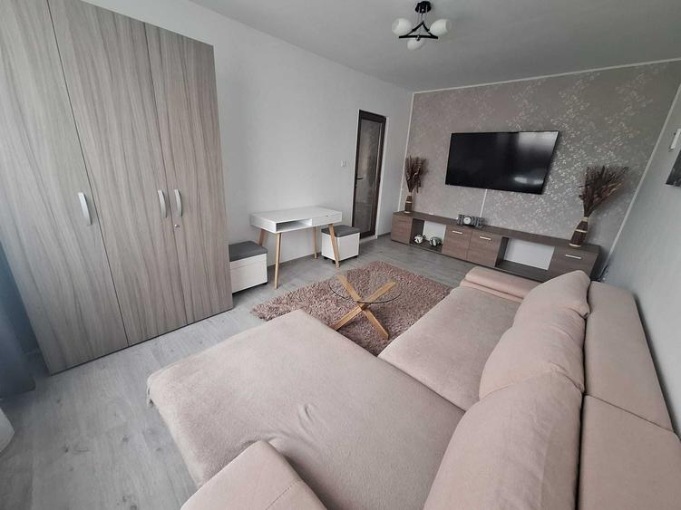 Apartament cu 2 camere decomandat în Griviței