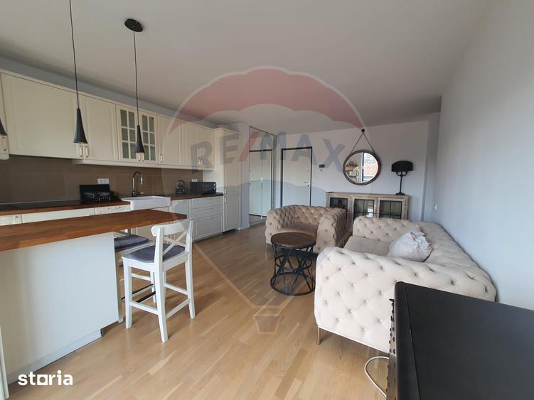 Apartament cu 2 camere, mobilat în Grivița