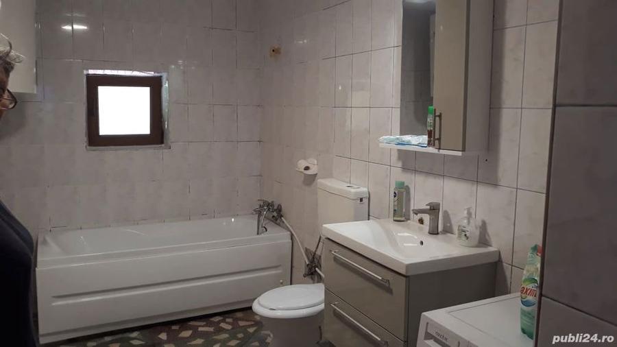 Casă cu 4 camere cu Teren 525 Mp în Costinești