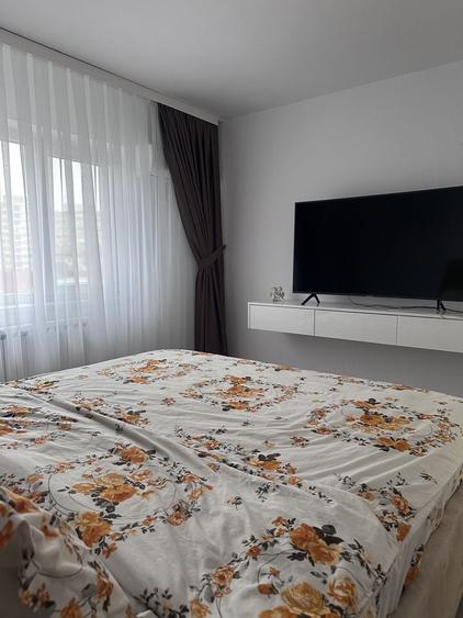 Apartament cu 3 camere decomandat în Decebal