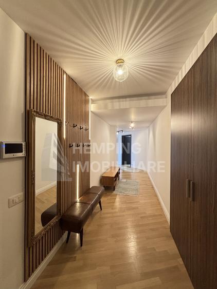Apartament cu 4 camere semidecomandat, mobilat în Herăstrău