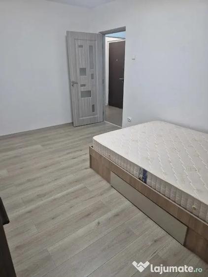 Garsonieră decomandată în Giurgiului