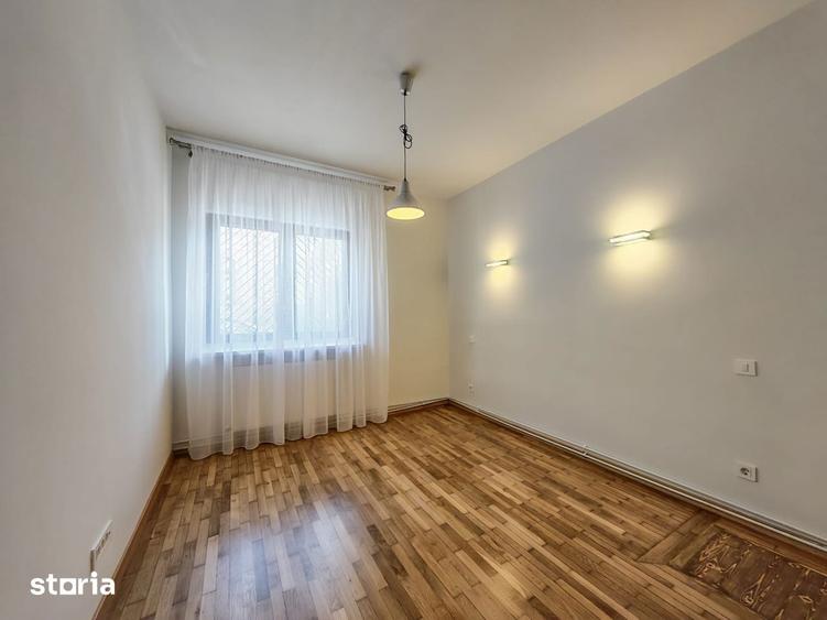 Apartament cu 3 camere, mobilat în Victoriei